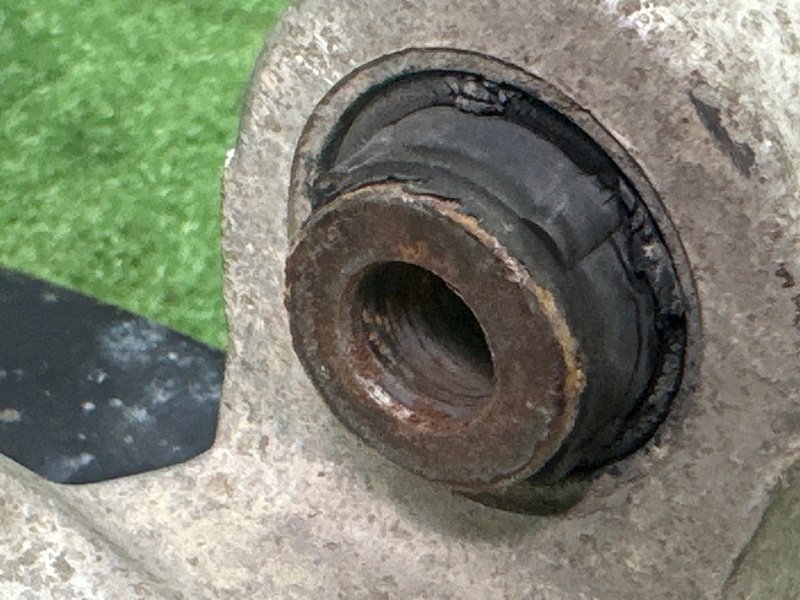 Кулак поворотный Nissan Murano 2008 Z51