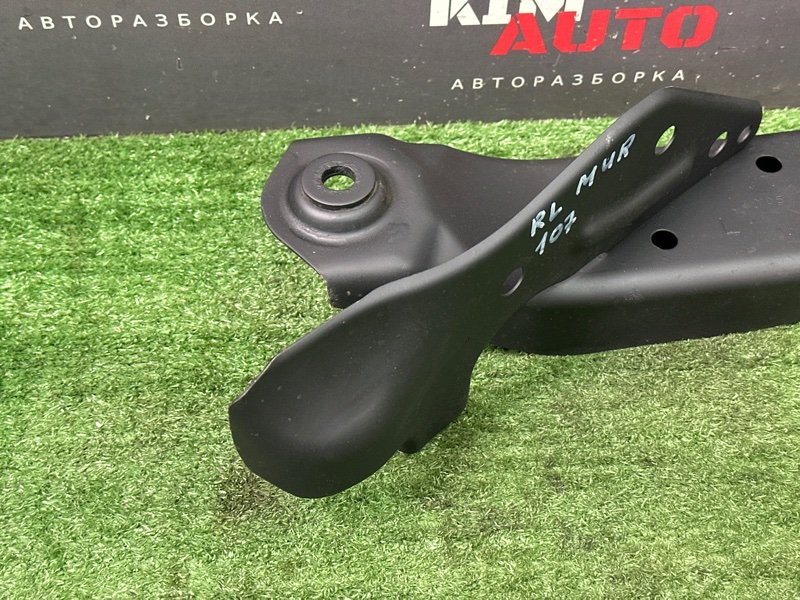 Кронштейн задней балки Nissan Murano 2008 Z51