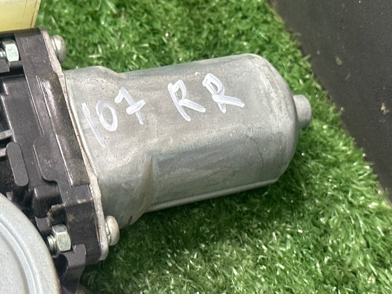 Механизм стеклоподъёмника с мотором Nissan Murano 2008 Z51