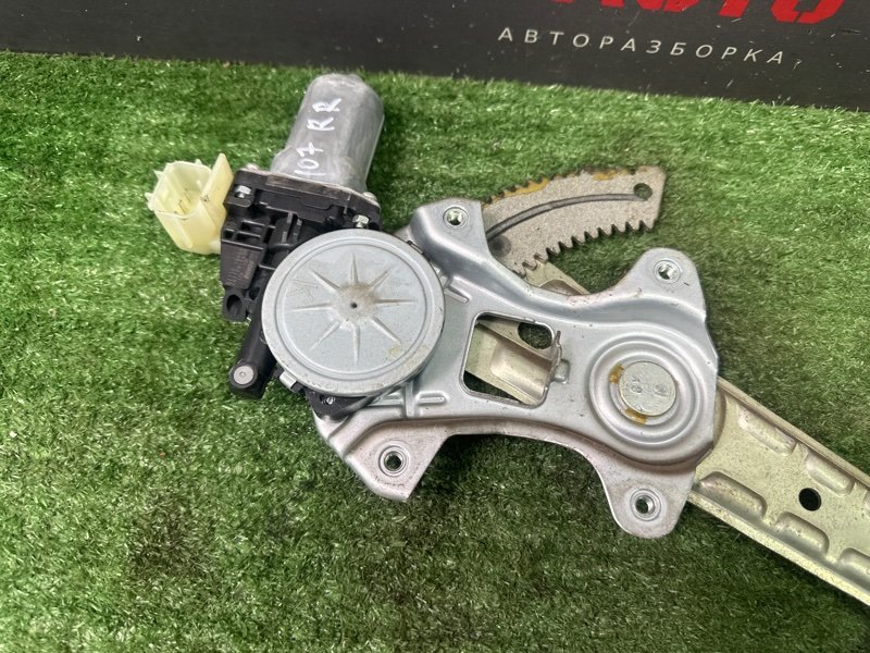 Механизм стеклоподъёмника с мотором Nissan Murano 2008 Z51