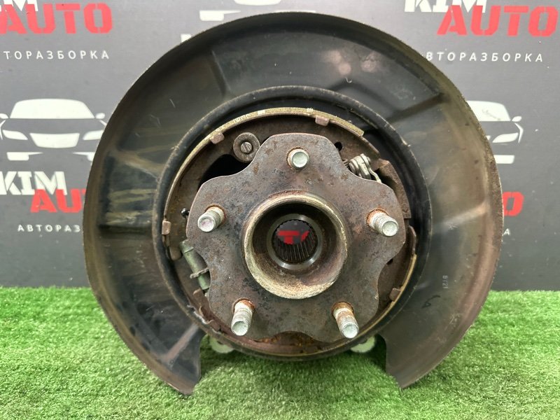 Кулак поворотный Nissan Murano 2008 Z51