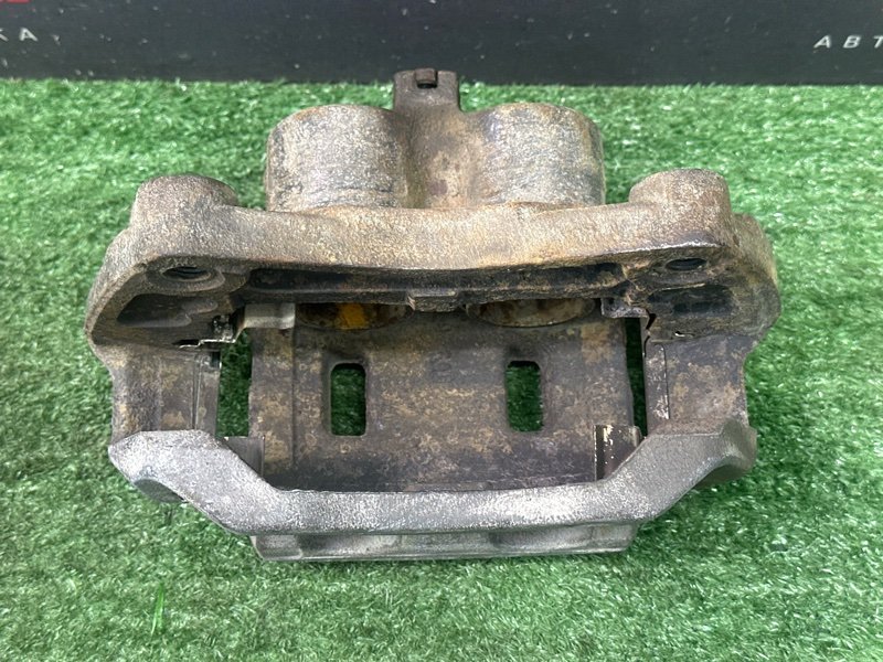 Суппорт тормозной Nissan Murano 2008 Z51