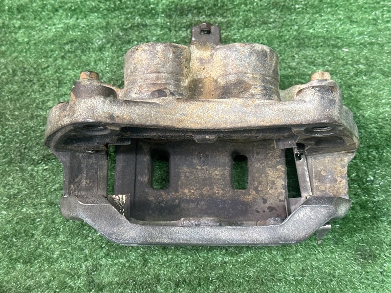 Суппорт тормозной Nissan Murano 2008 Z51