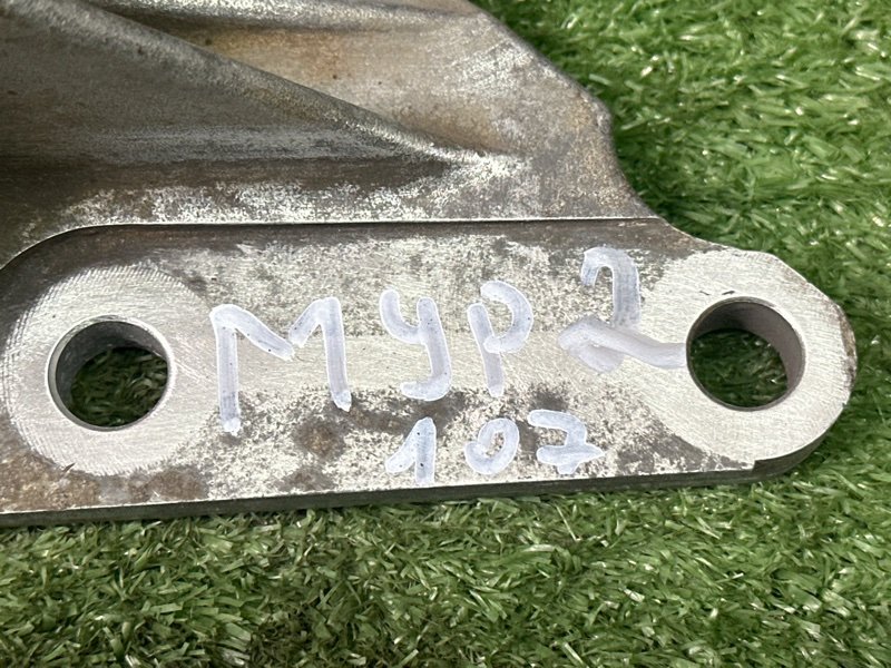 Крепление редуктора Nissan Murano 2008 Z51