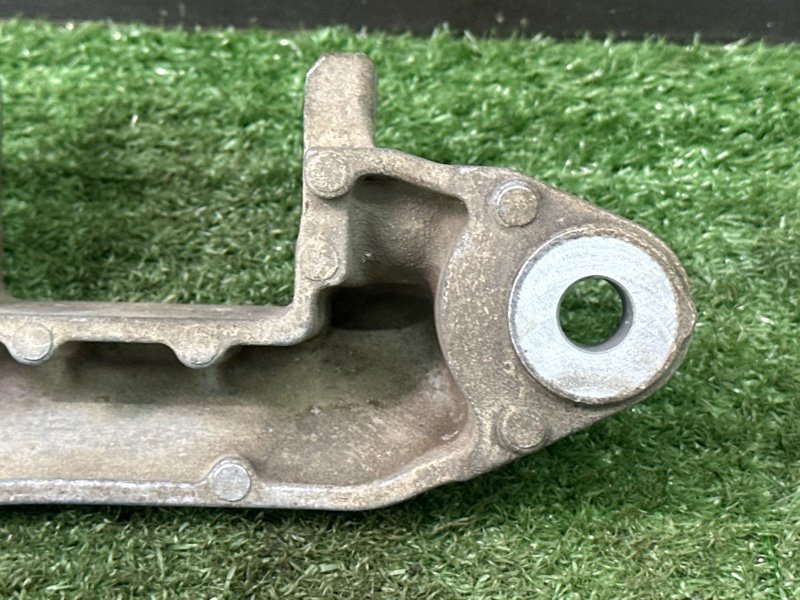 Кронштейн опоры двигателя Nissan Murano 2008 Z51