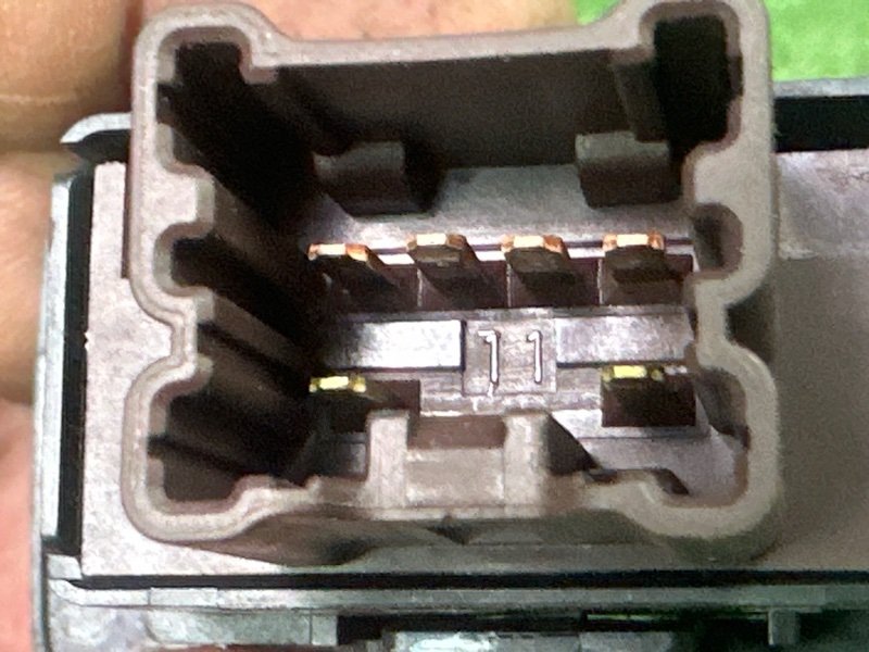 Кнопка обогрева сидений Nissan Murano 2008 Z51