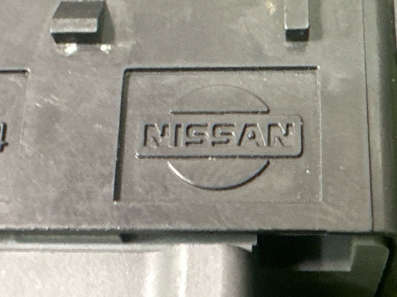 Кнопка обогрева сидений Nissan Murano 2008 Z51