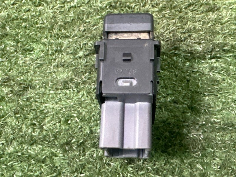 Кнопка обогрева сидений Nissan Murano 2008 Z51