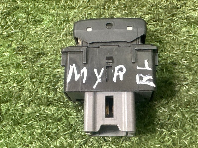 Кнопка обогрева сидений Nissan Murano 2008 Z51