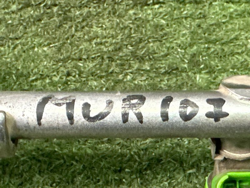 Топливная рейка с форсунками Nissan Murano 2008 Z51