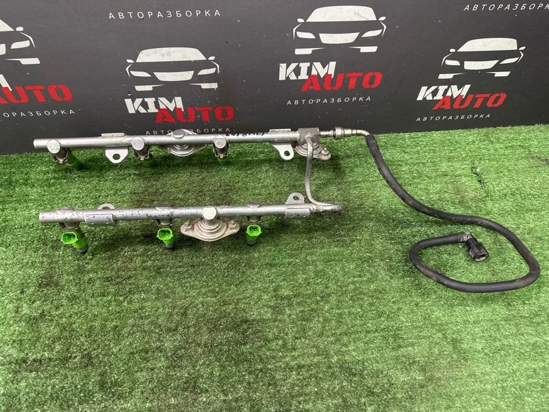 Топливная рейка с форсунками Nissan Murano 2008 Z51