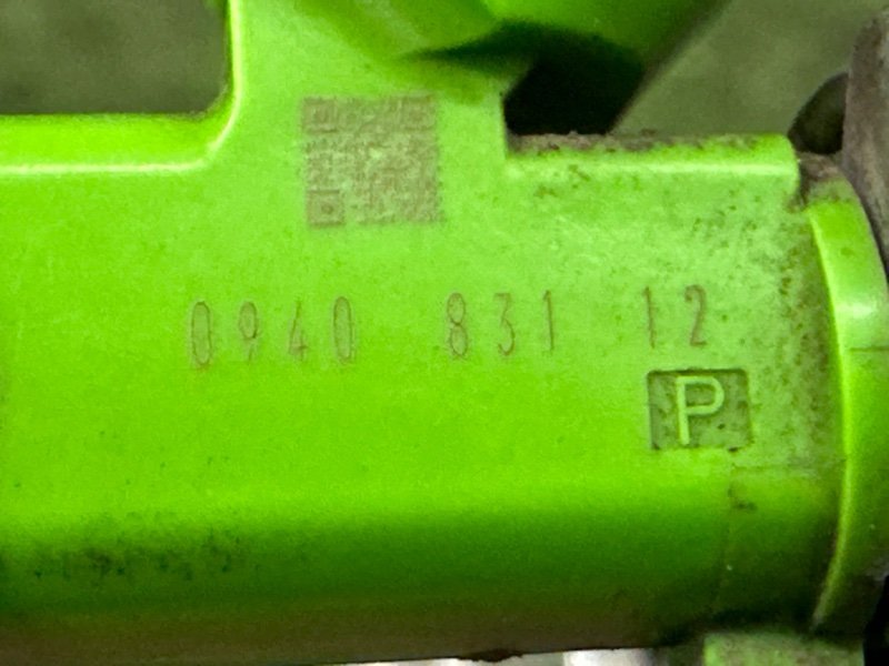 Топливная рейка с форсунками Nissan Murano 2008 Z51