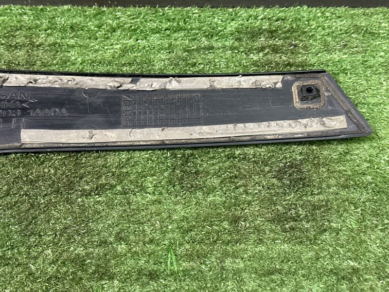 Накладка двери наружная Nissan Murano 2008 Z51