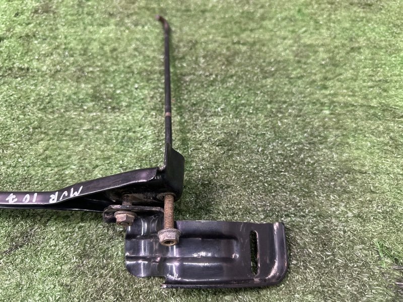 Кронштейн АКБ Nissan Murano 2008 Z51