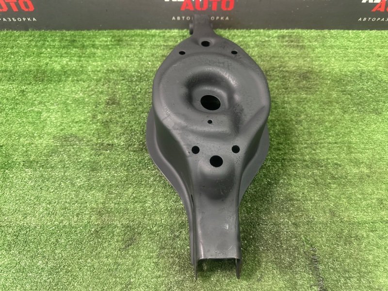 Рычаг подвески нижний Nissan Murano 2008 Z51