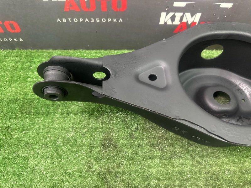 Рычаг подвески нижний Nissan Murano 2008 Z51