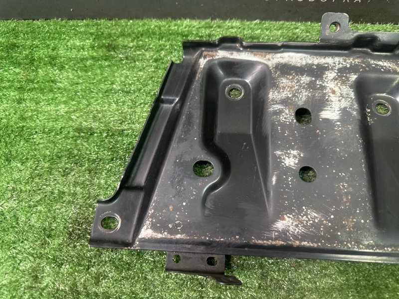 Площадка под АКБ Nissan Murano 2008 Z51