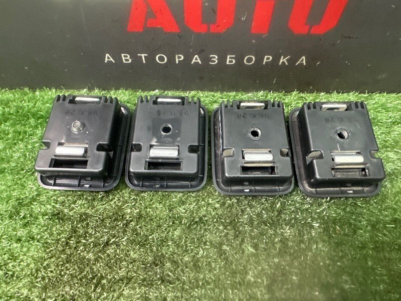 Кронштейн крепления груза Nissan Murano 2008 Z51