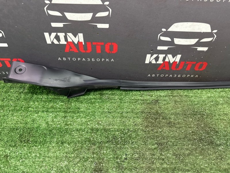Молдинг лобового стекла Nissan Murano 2008 Z51