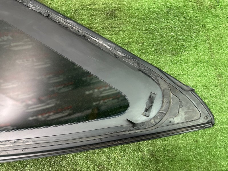 Стекло глухое заднее Nissan Murano 2008 Z51