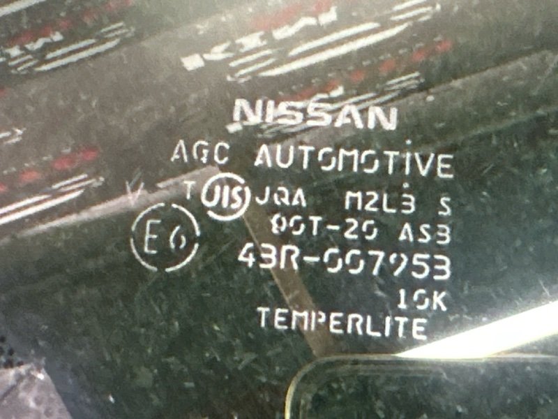Стекло глухое заднее Nissan Murano 2008 Z51