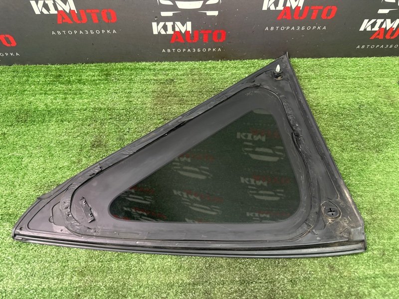 Стекло глухое заднее Nissan Murano 2008 Z51
