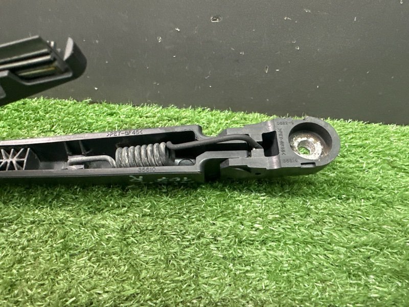 Поводок дворника заднего Nissan Murano 2008 Z51