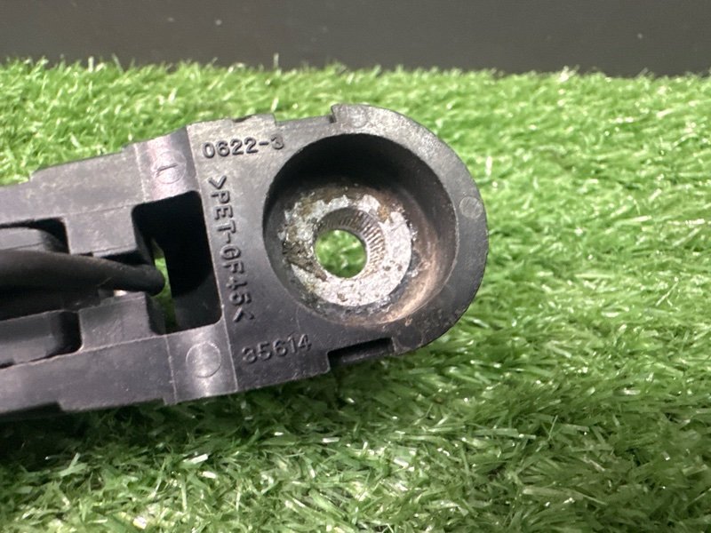 Поводок дворника заднего Nissan Murano 2008 Z51