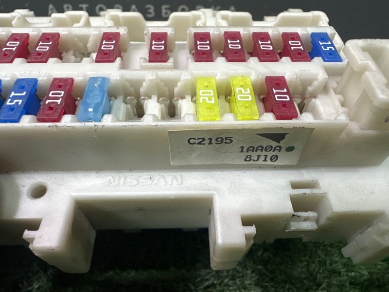 Блок предохранителей салонный Nissan Murano 2008 Z51