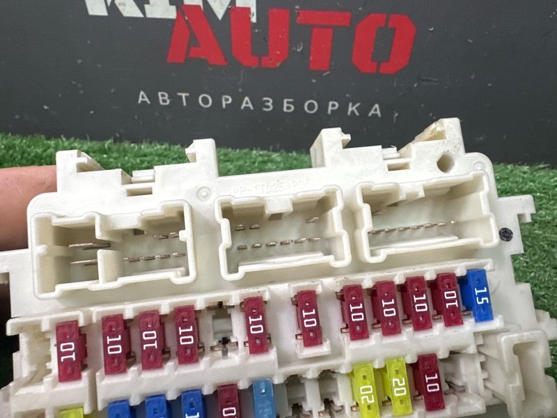 Блок предохранителей салонный Nissan Murano 2008 Z51