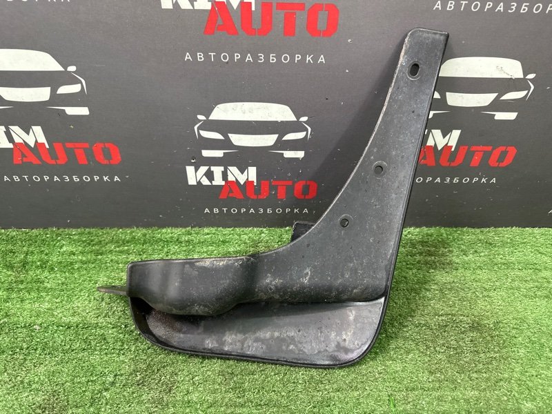 Брызговик Nissan Murano 2008 Z51