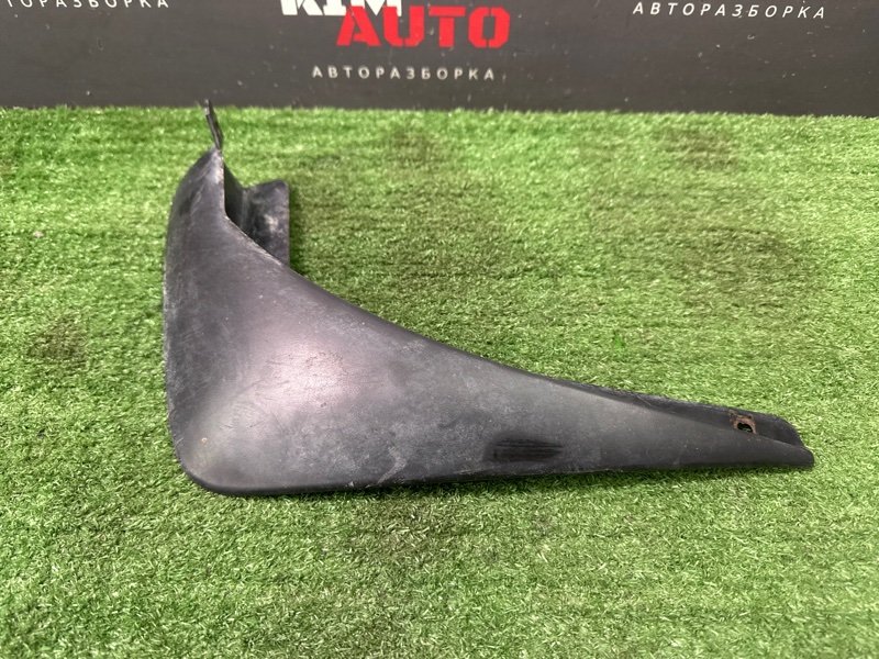 Брызговик Nissan Murano 2008 Z51