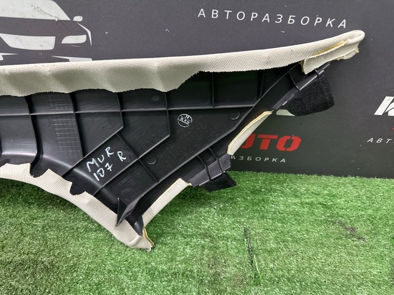 Накладка стойки лобового стекла Nissan Murano 2008 Z51