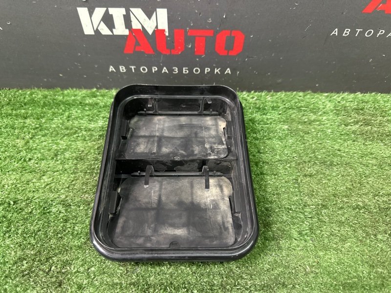 Решетка вентиляционная Nissan Murano 2008 Z51