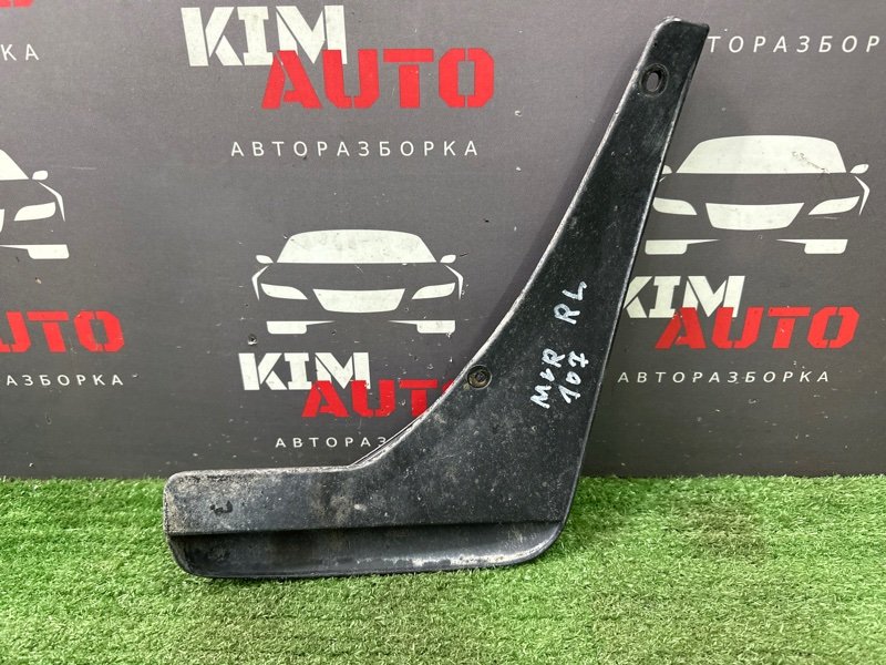 Брызговик Nissan Murano 2008 Z51