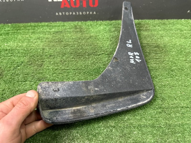 Брызговик Nissan Murano 2008 Z51