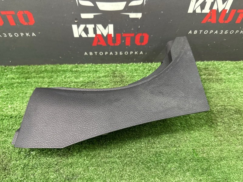 Накладка стойки кузова Nissan Murano 2008 Z51
