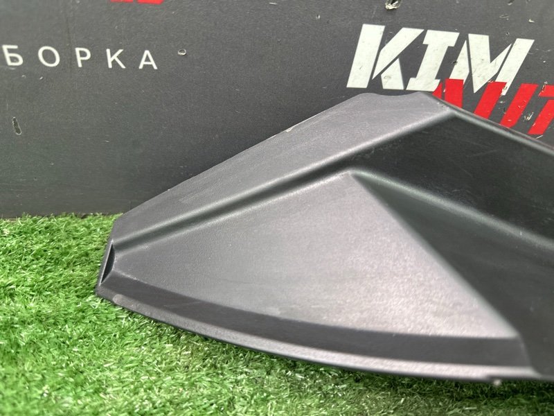 Накладка фонаря Nissan Murano 2008 Z51