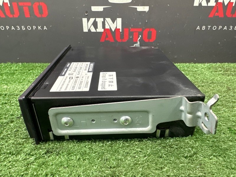 CD-Чейнджер Nissan Murano 2008 Z51