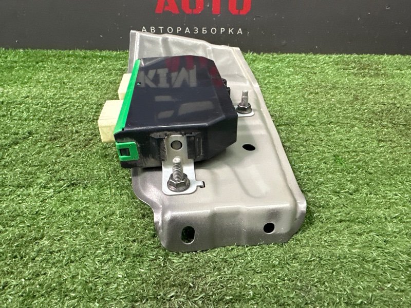 Блок комфорта двери Nissan Murano 2008 Z51