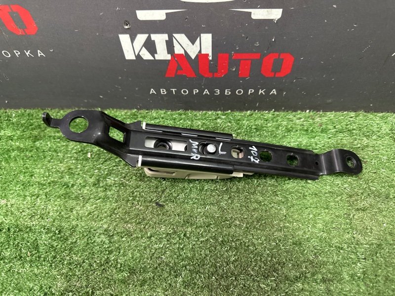 Механизм регулировки ремня безопасности Nissan Murano 2008 Z51