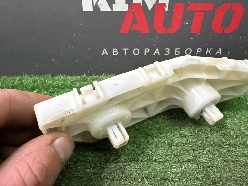 Кронштейн бампера Nissan Murano 2008 Z51