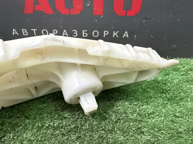 Кронштейн бампера Nissan Murano 2008 Z51