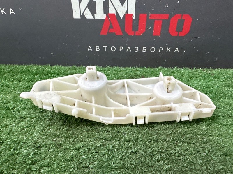 Кронштейн бампера Nissan Murano 2008 Z51