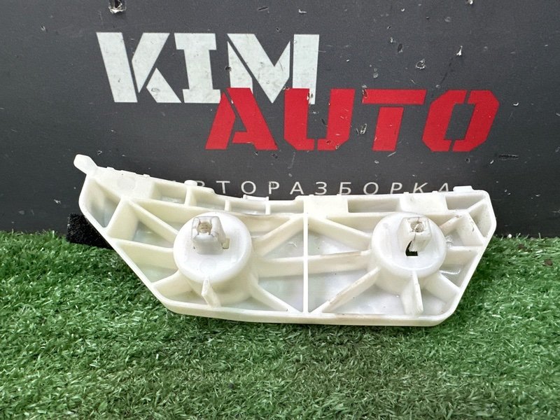 Кронштейн бампера Nissan Murano 2008 Z51