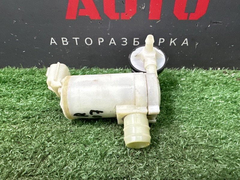 Насос омывателя Nissan Murano 2008 Z51