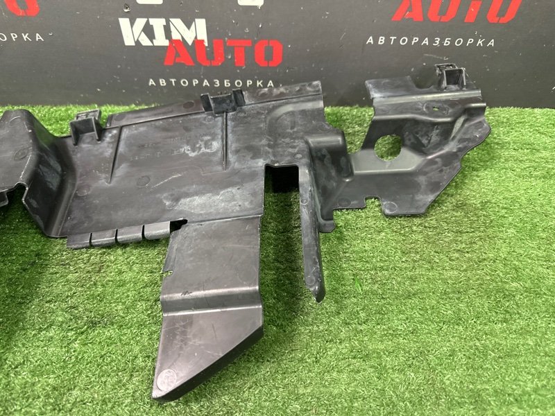 Дефлектор радиатора Nissan Murano 2008 Z51