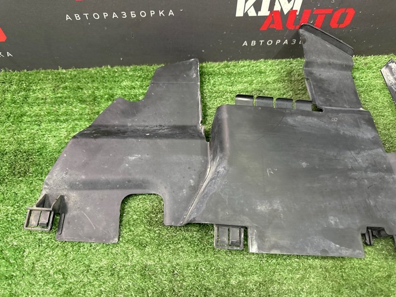 Дефлектор радиатора Nissan Murano 2008 Z51