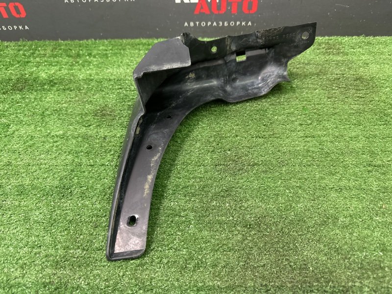 Брызговик Nissan Murano 2008 Z51