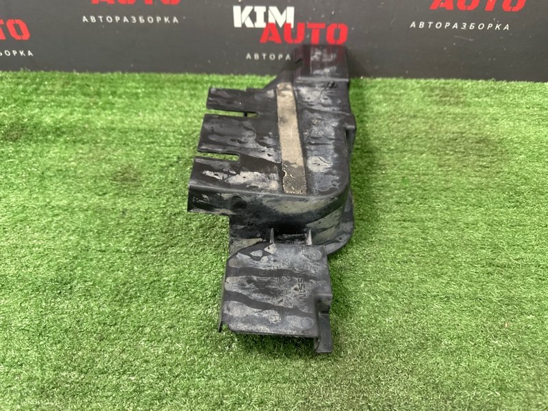 Дефлектор радиатора Nissan Murano 2008 Z51